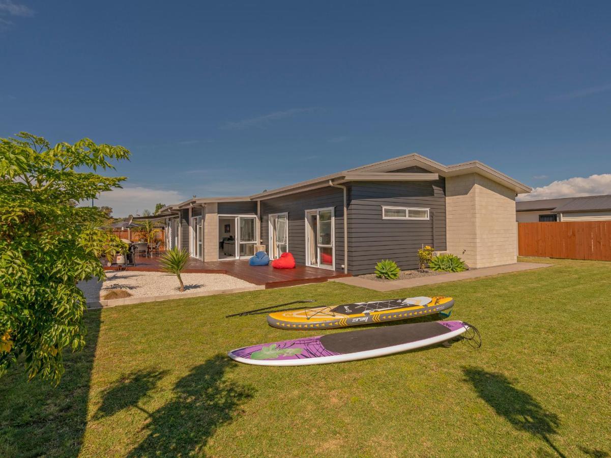 Modern Beach Pad - Whitianga Holiday Home 외부 사진